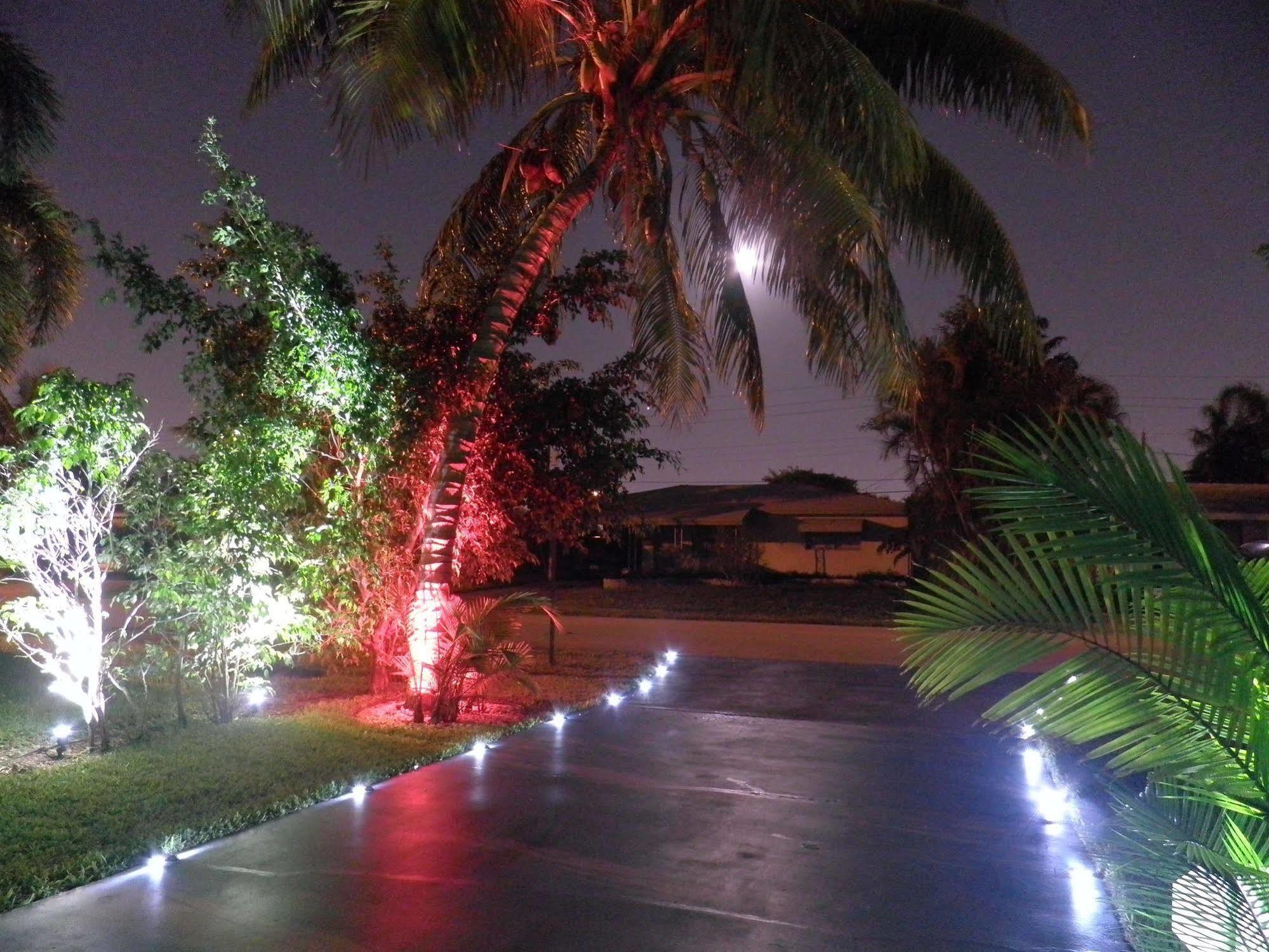 Blue Ocean Guesthouse Oakland Park Exterior foto
